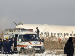哈萨克飞机坠毁 坠机幸存中国乘客现在怎么样！